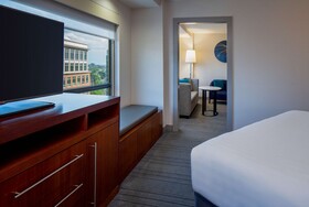 Hyatt Regency Crystal City at Reagan National Airport