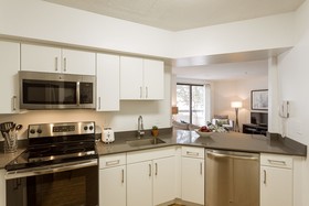 Oakwood Crystal City