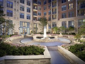 The Gramercy by Global Luxury Suites