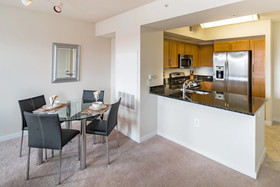 The Gramercy by Global Luxury Suites