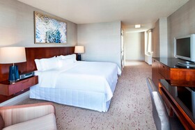 The Westin Arlington Gateway