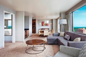 The Westin Arlington Gateway