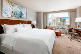 The Westin Arlington Gateway
