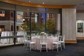The Westin Arlington Gateway