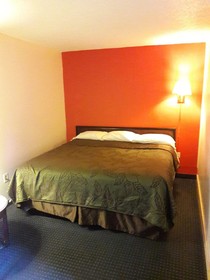Palm Leaf Motel