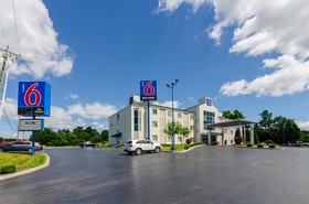 Motel 6 Bristol
