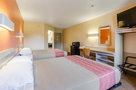 Motel 6 Bristol