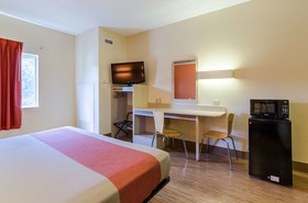 Motel 6 Bristol