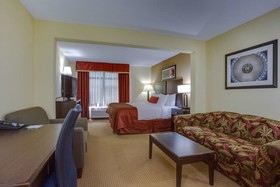 Wingate by Wyndham Chantilly / Dulles Airport
