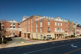 Courtyard Charlottesville - University Medical Center