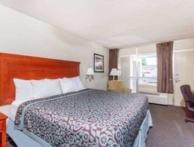 Days Inn by Wyndham Charlottesville/University Area
