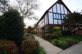 English Inn of Charlottesville