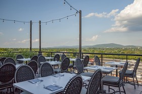 Graduate by Hilton Charlottesville