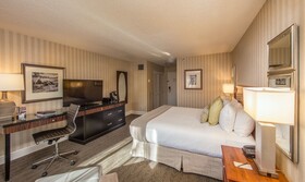 Omni Charlottesville Hotel