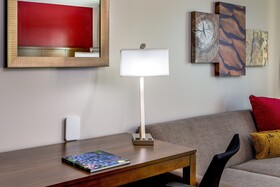 Staybridge Suites Charlottesville Airport