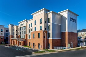 Staybridge Suites Charlottesville Airport