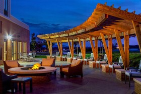 Staybridge Suites Charlottesville Airport