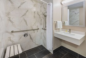 Super 8 by Wyndham Charlottesville