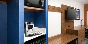 Holiday Inn Express Chesapeake
