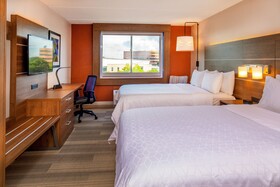 Holiday Inn Express Chesapeake