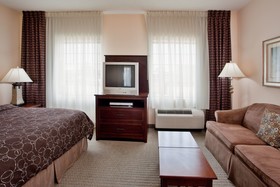 Staybridge Suites Chesapeake - Virginia Beach