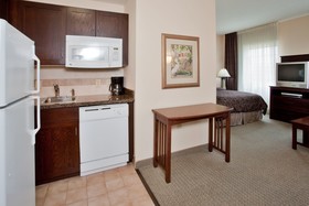 Staybridge Suites Chesapeake - Virginia Beach