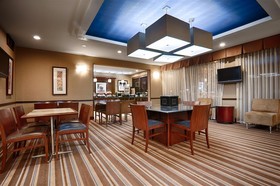 Studios and Suites 4 Less Western Branch