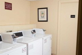 Studios and Suites 4 Less Western Branch