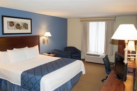 Studios and Suites 4 Less Western Branch