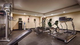 Studios and Suites 4 Less Western Branch