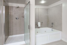 Wingate by Wyndham Chesapeake