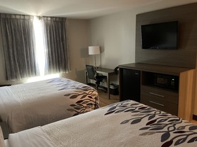 Red Roof Inn & Suites Chester