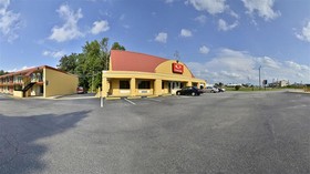 Rodeway Inn Colonial Heights I-95