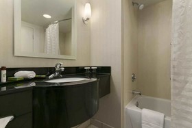 Embassy Suites by Hilton Dulles North/Loudoun