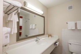 Red Roof Inn Dumfries