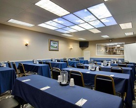 Comfort Inn University Center