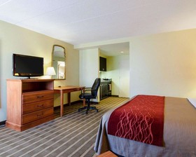 Comfort Inn University Center