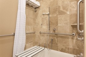 Hilton Garden Inn Falls Church