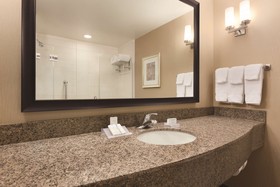 Hilton Garden Inn Falls Church
