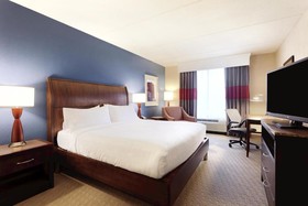 Hilton Garden Inn Falls Church