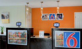 Motel 6 Falls Church Va Arlington Boulevard