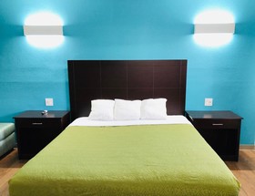 Motel 6 Falls Church Va Arlington Boulevard