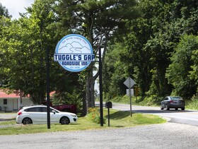 Tuggle's Gap Roadside Inn