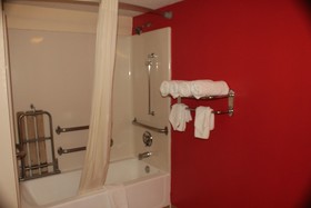 Americas Best Value Inn - Fredericksburg North