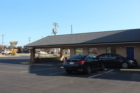 Americas Best Value Inn - Fredericksburg North