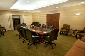 Clarion Hotel & Suites - Convention Center Fredericksburg