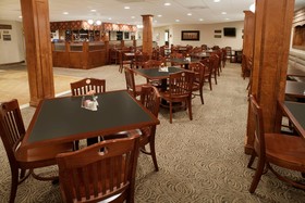 Clarion Hotel & Suites - Convention Center Fredericksburg