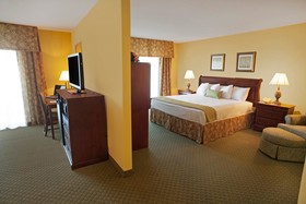 Clarion Hotel & Suites - Convention Center Fredericksburg