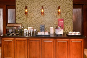 Hampton Inn & Suites Fredericksburg South