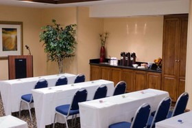 Hampton Inn & Suites Fredericksburg South